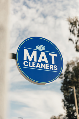 FREE Mat Cleaners! - Messy mats? Not on our watch.
Our FREE mat cleaners make it easy to keep your car fresh, inside and out, in just a few seconds! Now available at every H2GO Car Wash.