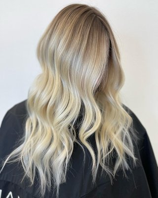Summer hair ready - Balayage highlights get your hair ready for the summer Summer hair ready - Balayage highlights get your hair ready for the summer