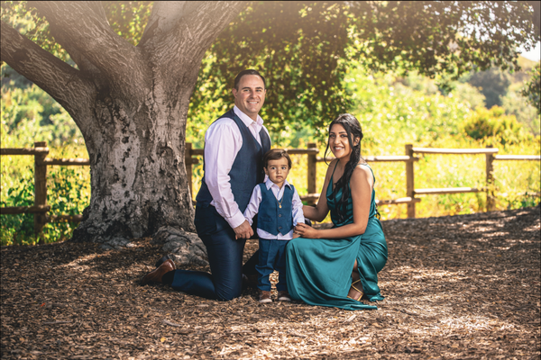 Family Portraits - Family Photos are the best way to capture the special moments in life Family Portraits - Family Photos are the best way to capture the special moments in life