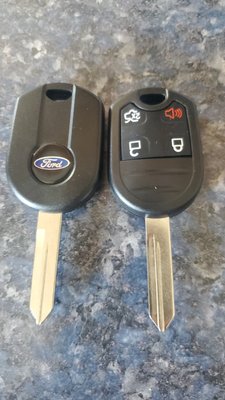 Car key programming - No matter where you're at Downriver, we offer emergency locksmith services like car key replacement, car key programming, lockout assistance and key duplication. We are an emergency mobile locksmith so we are available 24 hours a day. We can do a wide variety of vehicle keys and key FOBs. We use the latest machines and laser key cutters to recreate exact car key replacements. We're happy to serve the Downriver area because we are your neighbor. We treat every job as if we are doing it for our own family. Call us for a quote or to ask and lock and key question you amy have. Car key programming - No matter where you're at Downriver, we offer emergency locksmith services like car key replacement, car key programming, lockout assistance and key duplication. We are an emergency mobile locksmith so we are available 24 hours a day. We can do a wide variety of vehicle keys and key FOBs. We use the latest machines and laser key cutters to recreate exact car key replacements. We're happy to serve the Downriver area because we are your neighbor. We treat every job as if we are doing it for our own family. Call us for a quote or to ask and lock and key question you amy have.