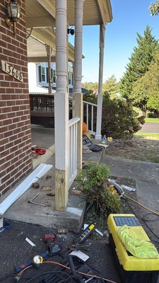 Repair of rotten post - Repair of rotten posts and new rail, new baseboard