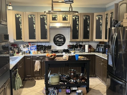 Shaker door job - Old kitchen brought back to life Shaker door job - Old kitchen brought back to life