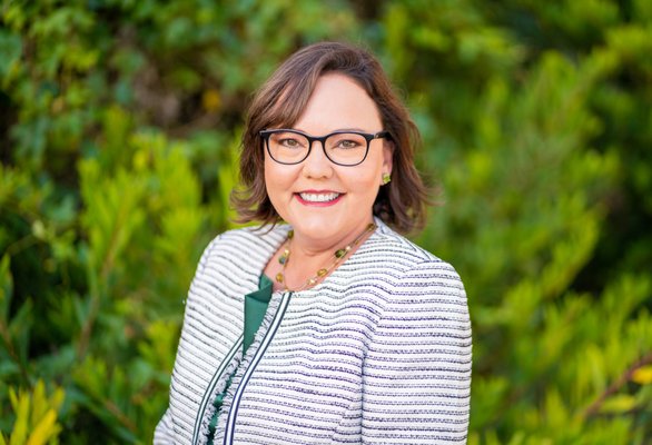 Business Headshots - These headshots are perfect for your business website, LinkedIn profile, business cards, and corporate needs. Business Headshots - These headshots are perfect for your business website, LinkedIn profile, business cards, and corporate needs.