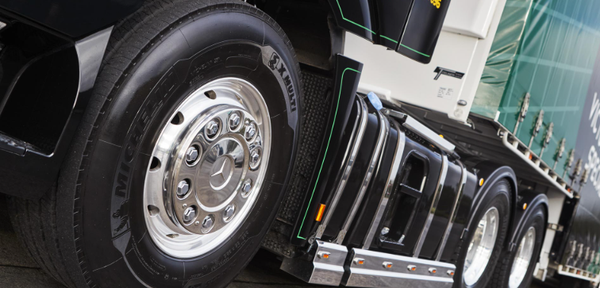 Tire and Rim Detailing - We really enjoy doing tire and rim detailing and would consider it one of our top specialties. Tire and Rim Detailing - We really enjoy doing tire and rim detailing and would consider it one of our top specialties.