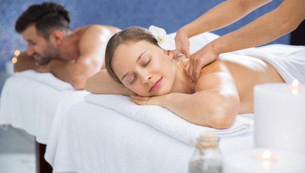 Aromatherapy oil massage for single and couple - Aromatherapy oil massage has the ability to relieve anxiety and depression, boost energy levels, speedup the healing process, cure headaches, strengthen the immune system and reduce pain. Hot stones (included) use smooth, flat and heated rocks placed at key points on the body. They used to help you relax and ease tense muscles and damaged soft tissues throughout your body. Aromatherapy oil massage for single and couple - Aromatherapy oil massage has the ability to relieve anxiety and depression, boost energy levels, speedup the healing process, cure headaches, strengthen the immune system and reduce pain. Hot stones (included) use smooth, flat and heated rocks placed at key points on the body. They used to help you relax and ease tense muscles and damaged soft tissues throughout your body.