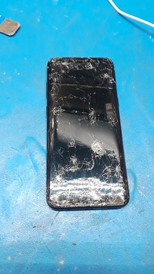 Samsung Galaxy s8 phone - This phone was brought to us by a customer who said he was traveling from overseas and we could go ahead and help them out to get the phone fixed and they said it fell from top of the car and it broke.
we could successfully transplant all the parts to the new chassis to help them get the phone up and running.