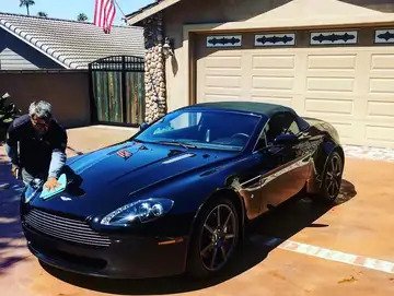 Full Detail - Offering full detail services Full Detail - Offering full detail services