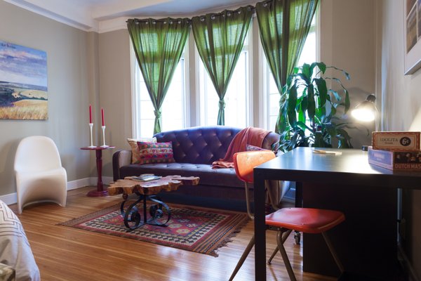 Hollywood Glamor In San Francisco! - I Spy's mission: Operation Glamor, we gladly chose to accept was to create a space for sleeping, lounging, entertaining, office & overnight guests in one small rented room.
In short, a cohesive, yet compartmentalized place to live, work, play.
I Spy decorated this apartment in a stripped down Hollywood Regency style with a little Boho thrown in to evoke fun & comfort.
“After” Photos by Thatcher Hayward Photography