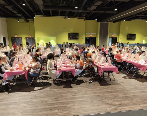 Adult Paint Classes - Do you want to have an art experience that you will never forget? We travel to you! We offer Painting Classes and more. Adult Paint Classes - Do you want to have an art experience that you will never forget? We travel to you! We offer Painting Classes and more.
