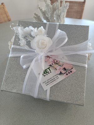 Silver wedding Invitations - We specialize in a variety of invitations for weddings, quinceañeras, baptism, and birthdays. Our invitations are custom design and personalized for our clients.