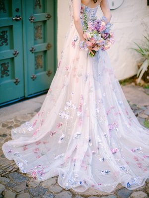 Savin London Hand-Painted Gowns at Historic Filoli - The hand-painted Savin London gowns are a masterpiece of wearable art, uniquely suited for a bride who wants her wedding day look to harmonize with nature rather than feel separate from it. For brides planning a wedding at the historic Filoli Gardens or across California’s diverse landscapes, here are several ways to wear his gowns to match the natural splendor of the setting.
Be part of it! It is for the bride who wishes to "speak" the language of the landscape.
To help brides find their own nature-inspired look, we are hosting a Savin London trunk show starting May 29 until June 7, 2026. Nouvelle Vogue Bridal is located in San Mateo, just a short drive from Filoli, making it the premier destination for Bay Area brides to explore these exclusive handcrafted London designs.
Schedule your private appointment to view this collection at Nouvelle Vogue Bridal Boutique
https://nouvellevoguebridal.com/booking-appointment
650 347 3444 info@nouvellevoguebridal.com
Also we are having a trunk show of Savin London at Nouvelle Vogue from May 29 until June 7! Savin London Hand-Painted Gowns at Historic Filoli - The hand-painted Savin London gowns are a masterpiece of wearable art, uniquely suited for a bride who wants her wedding day look to harmonize with nature rather than feel separate from it. For brides planning a wedding at the historic Filoli Gardens or across California’s diverse landscapes, here are several ways to wear his gowns to match the natural splendor of the setting.
Be part of it! It is for the bride who wishes to "speak" the language of the landscape.
To help brides find their own nature-inspired look, we are hosting a Savin London trunk show starting May 29 until June 7, 2026. Nouvelle Vogue Bridal is located in San Mateo, just a short drive from Filoli, making it the premier destination for Bay Area brides to explore these exclusive handcrafted London designs.
Schedule your private appointment to view this collection at Nouvelle Vogue Bridal Boutique
https://nouvellevoguebridal.com/booking-appointment
650 347 3444 info@nouvellevoguebridal.com
Also we are having a trunk show of Savin London at Nouvelle Vogue from May 29 until June 7!