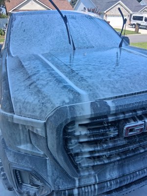 GMC Sierra full exterior detail - This GMC Sierra received a full exterior detail with buffing and ceramic coating. GMC Sierra full exterior detail - This GMC Sierra received a full exterior detail with buffing and ceramic coating.