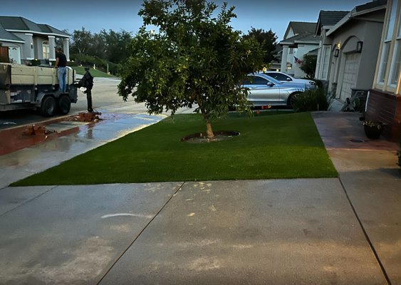 Artificial Turf in San Jose - Do you have a pet that you love, but dread the thought of cleaning up their muddy paw prints every time they come inside? Or maybe you live in a townhome but dream of having some green space outside- but don’t want to deal with the hassle and expense of maintaining a full yard. If you have a lawn, you know the drill: every week you have to mow it, water it, and hope that the weather cooperates. What if there were a solution that eliminated all of those hassles? There is: artificial grass.Artificial grass is a type of synthetic turf that is used in place of natural grass. It is usually made from a variety of non-toxic materials, including nylon, polyethylene, and polypropylene. Artificial grass is often used in areas where natural grass would not be able to grow, or in places where it is difficult to maintain natural grass - around swimming pools, sports stadiums, and also in residential and commercial landscaping.