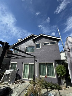 “ Stucco painting completely change the look of the house
 2024 - Fresh color. Fresh curb appeal.
A full-home repaint in Antelope, CA using Sherwin-Williams SuperPaint—and the transformation speaks for itself.