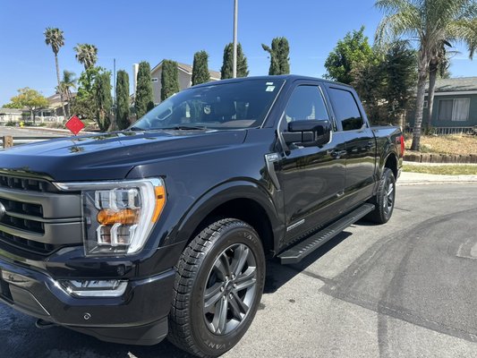 Regular Wash
Ford F-150 - Regualar wash + interior vacuum and cleaning of panels and doors Regular Wash
Ford F-150 - Regualar wash + interior vacuum and cleaning of panels and doors