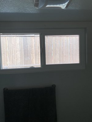 Window replacement project - We remove old aluminum windows of the house, to replace them with new retrofit vinyl windows in white.
To complete whole job to us a full day of work. Window replacement project - We remove old aluminum windows of the house, to replace them with new retrofit vinyl windows in white.
To complete whole job to us a full day of work.