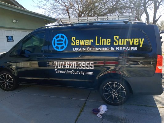 Emergency services Clogged drains, Water leaks , Repairs , Sewer smells - Skilled and experienced with over 25+ years in the Trades