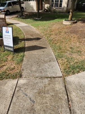 post or pretreatment gets your home looking new again. - The driveway and sidewalk were done with surface cleaner and a pretreatment.