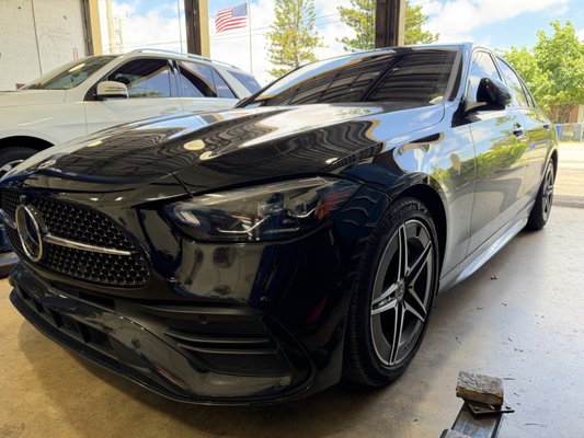 Mercedes-Benz Service A & B - We perform A & B Service for Mercedes-Benz. Give your Mercedes the best care by coming to experienced Benz experts.