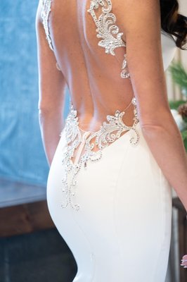 Nocce Wedding Gown Alterations - Nocce Bridal Alterations is your trusted destination for expertly tailoring and customizing wedding and bridesmaid gowns. With 30 years of experience, we specialize in achieving the perfect fit, crafting intricate alterations, and bringing your dream wedding attire to life. Your vision, our expertise – together, we make your wedding day unforgettable. Nocce Wedding Gown Alterations - Nocce Bridal Alterations is your trusted destination for expertly tailoring and customizing wedding and bridesmaid gowns. With 30 years of experience, we specialize in achieving the perfect fit, crafting intricate alterations, and bringing your dream wedding attire to life. Your vision, our expertise – together, we make your wedding day unforgettable.