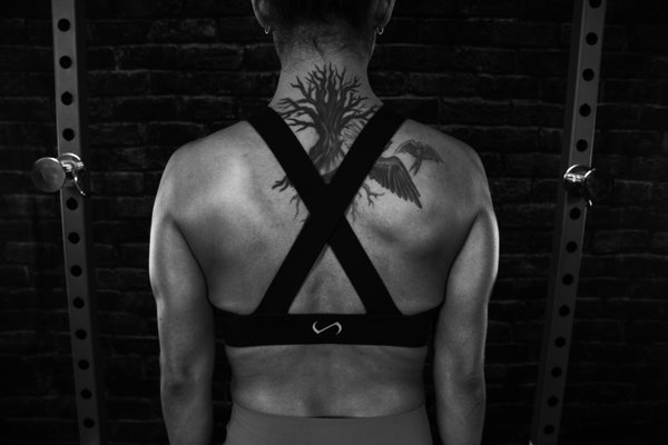 Clients - At Zelus, we believe anything you want is achievable, as long as you have dedication and commitment. We help all our clients get results by helping them replace bad habits with good ones and keeping them accountable through our programs. Book a call with one of our trainers and let's start the transformation into a better you!