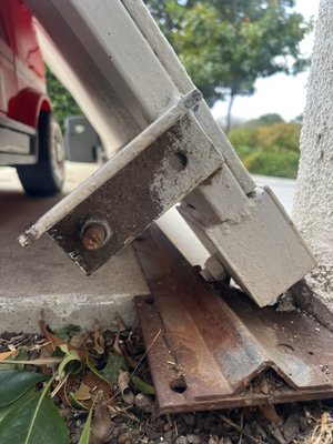 Metal Wooden Gate Repair 
- Santa monica - Our most recent gate repair project in Santa Monica involved a comprehensive fix for a commercial property that was experiencing issues with its automatic gate system. The gate was malfunctioning, making it difficult for the client to secure their premises properly. Our team quickly assessed the situation, diagnosing a problem with the motor and faulty sensors.

We replaced the outdated motor with a more reliable, high-performance model and realigned the sensors to ensure smooth operation. Additionally, we reinforced the gate’s frame to prevent future wear and tear, and we lubricated all moving parts for optimal performance.

The client was thrilled with the results, as the gate now operates smoothly and securely. Our team’s efficient, professional service not only restored functionality but also enhanced the security of the property. We’re proud to have delivered a solution that meets the client’s needs while maintaining our high standards of quality and safety.