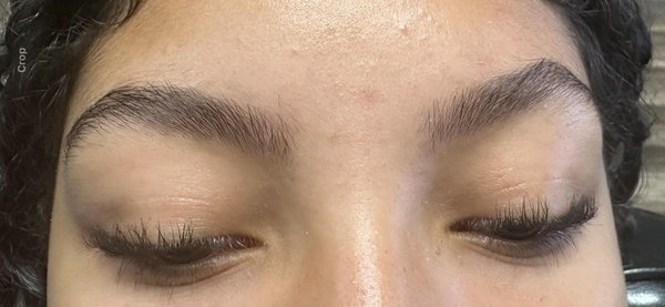 Let us shape your eyebrow - Eyebrows are the most important part of a woman's beauty. Nobody can ignore to clean and give a shape to your arch. Let us show our experience to glorify your beauty a bit more Let us shape your eyebrow - Eyebrows are the most important part of a woman's beauty. Nobody can ignore to clean and give a shape to your arch. Let us show our experience to glorify your beauty a bit more