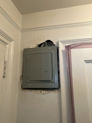 Electrical Panel Replacement - Remove the existing electrical panel and replace it with a new, modern electrical panel. Work includes disconnecting and transferring existing circuits, installing the new panel, properly labeling breakers, making all necessary connections, and testing the system to ensure safe and proper operation.