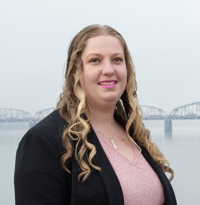 Business Headshots – 2019 Vancouver, WA - Getting ready for a new year meant getting new headshots. For this 30-minute session, she wanted fresh outdoor feel rather than a studio, so we visited the new waterfront in downtown Vancouver, Washington. General pricing can be found on my website www.UhaczPhotographyLLC.com. A simple headshot is $75, but we can upgrade to have a 30-minute session for $125. Want a customized packet? No problem, I’m happy to work with clients to create a custom package. I also have a studio option for headshots. Business Headshots – 2019 Vancouver, WA - Getting ready for a new year meant getting new headshots. For this 30-minute session, she wanted fresh outdoor feel rather than a studio, so we visited the new waterfront in downtown Vancouver, Washington. General pricing can be found on my website www.UhaczPhotographyLLC.com. A simple headshot is $75, but we can upgrade to have a 30-minute session for $125. Want a customized packet? No problem, I’m happy to work with clients to create a custom package. I also have a studio option for headshots.