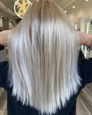 Blonde Services 🍯❄️🌞🥚🥛 - Call 551-210-3203 to make an appointment with one of our blonde specialists Tuesday - Saturday Blonde Services 🍯❄️🌞🥚🥛 - Call 551-210-3203 to make an appointment with one of our blonde specialists Tuesday - Saturday