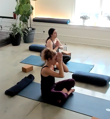 Mindfulness Meditation - Discover how and why the effects of meditation on the brain reduce stress and help you to maintain a crucial mental equilibrium. These expert tips are designed to meet you just where you are, here in the present moment. Guided Meditation will be held at 12:30 pm - 1 pm every Monday, Tuesday, Thursday and Friday. Join Chessi at the loft and/or stream the content online. In less time than it takes you to have lunch, you can nourish and refresh your mind. body and spirit.
Meditation is just like any instrument we practice or a tool we sharpen, one that cultivates our attention and radically changes our brain chemistry. It transforms the way in which we relate to our lives, to our bodies, to our calling, to our loves, to our ambition, and so forth, so that we can live rewarding, balanced lives full of satisfaction. Mindfulness Meditation - Discover how and why the effects of meditation on the brain reduce stress and help you to maintain a crucial mental equilibrium. These expert tips are designed to meet you just where you are, here in the present moment. Guided Meditation will be held at 12:30 pm - 1 pm every Monday, Tuesday, Thursday and Friday. Join Chessi at the loft and/or stream the content online. In less time than it takes you to have lunch, you can nourish and refresh your mind. body and spirit.
Meditation is just like any instrument we practice or a tool we sharpen, one that cultivates our attention and radically changes our brain chemistry. It transforms the way in which we relate to our lives, to our bodies, to our calling, to our loves, to our ambition, and so forth, so that we can live rewarding, balanced lives full of satisfaction.