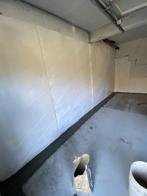 Waterproofing - Moisture Problems - Chan Drainage offers sump pump installation , crawl space encapsulation ( vapor barrier) insulation ,epoxy floor coating, french drains, interior drainage, irrigation, crawl space clean up, garage clean up, drainage work and installation of synthetic products.