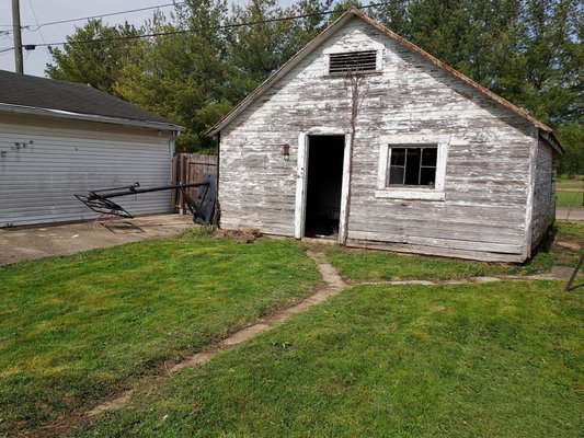 Lawncare 2023 - Really high grass we mowed