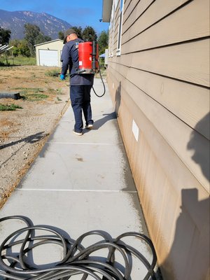 Indoor/outdoor - We provide indoor and outdoor pest control services. If you want the best, call the best at Bye Bye Pest. Don’t let the problem get out of hand we got the plan! Indoor/outdoor - We provide indoor and outdoor pest control services. If you want the best, call the best at Bye Bye Pest. Don’t let the problem get out of hand we got the plan!