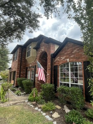 6" K Style Alum Gutters with 3x4 Alum Downspouts - 6" K Style Alum Gutters with 3x4 Alum Downspouts 6" K Style Alum Gutters with 3x4 Alum Downspouts - 6" K Style Alum Gutters with 3x4 Alum Downspouts
