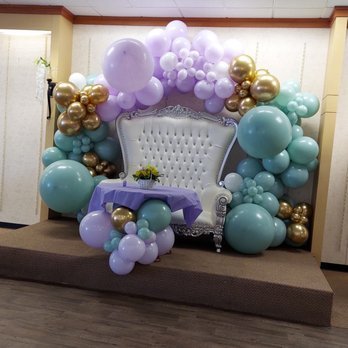 We have your balloons for your next party - Balloon Dude is not your average Balloon Shop.Channeling cool Miami Vibes with amazing service. We are creating a virtual and in-person experience that will blow your socks off. Integrating technology and strategic partnerships to bring you the best designs, trends, and unique details to every order. We have your balloons for your next party - Balloon Dude is not your average Balloon Shop.Channeling cool Miami Vibes with amazing service. We are creating a virtual and in-person experience that will blow your socks off. Integrating technology and strategic partnerships to bring you the best designs, trends, and unique details to every order.