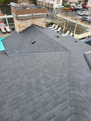 Commercial Roof Replacement and Reroofing - At Eastside Roofing, we understand how important finding the right commercial roofing contractor is just as important as your roof itself, if not more so. Your roof protects your building from rain, sun, snow, and all other forms of weather that get thrown at it here in the Pacific Northwest. It keeps you and your employees warm during the winter and cools during the summer by allowing air to circulate between the inside and outside of your facility. If your roof isn’t installed correctly or maintained properly over time, all of these benefits can disappear without warning – leaving you with a leaky roof and costly repairs down the road. Commercial Roof Replacement and Reroofing - At Eastside Roofing, we understand how important finding the right commercial roofing contractor is just as important as your roof itself, if not more so. Your roof protects your building from rain, sun, snow, and all other forms of weather that get thrown at it here in the Pacific Northwest. It keeps you and your employees warm during the winter and cools during the summer by allowing air to circulate between the inside and outside of your facility. If your roof isn’t installed correctly or maintained properly over time, all of these benefits can disappear without warning – leaving you with a leaky roof and costly repairs down the road.