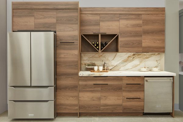 American Walnut Kitchen Cabinets - American Walnut
Product Name: American Walnut
Item Number: G63
Kitchen style: Modern Southwestern
Frameless Cabinet Construction
3/4'' plywood box carcass
Wood Melamine Laminate over particle board core slab door
Solid Wood drawer
Dovetailed drawer
Full extension drawer with undermount drawer glide
Soft Closing drawer
Soft Closing door hinges
6-way adjustable door hinges
Adjustable shelves
Upper cabinets in 30''H and 36''H
Pantry and Tall Oven cabinet in 90''H