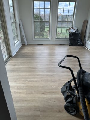Vinyl plank flooring - Vinyl plank flooring is an easy way to update your house without doing major construction! Vinyl plank flooring - Vinyl plank flooring is an easy way to update your house without doing major construction!