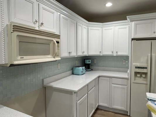Kitchen backsplash. - Another beautiful kitchen glass backsplash. Kitchen backsplash. - Another beautiful kitchen glass backsplash.