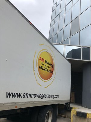 Commericial Moving - Our team of dedicated office movers knows what it takes to make your move a smooth transition. Every day your business isn’t up and running in your new location you’re losing money and we understand this. Working more efficiently and diligently to make sure you have as little downtime as possible, our team is focused on on making your move stress-free.