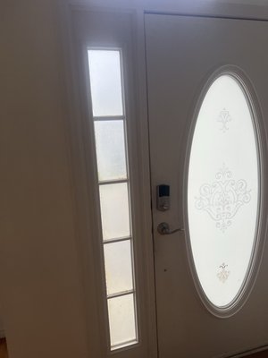 Re acondicionamiento para rentar - La casa o dejaron muy deteriorada los inquilinos anteriores y se tuvo que realizar un deep clean pintar y restaurar todas los puertas parederes y techo , la cocina una limpieza profunda donde los nuevos inquilinos van a disfrutar de esta hermosa casa donde dejamos acabados delicados e impecables Re acondicionamiento para rentar - La casa o dejaron muy deteriorada los inquilinos anteriores y se tuvo que realizar un deep clean pintar y restaurar todas los puertas parederes y techo , la cocina una limpieza profunda donde los nuevos inquilinos van a disfrutar de esta hermosa casa donde dejamos acabados delicados e impecables