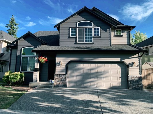 Exterior Trim Painting - A client requested an exterior trim painting around the windows.
GLR general painting did the job within a week. Exterior Trim Painting - A client requested an exterior trim painting around the windows.
GLR general painting did the job within a week.