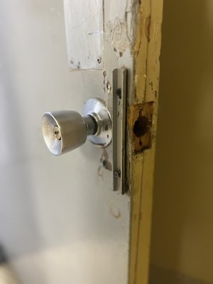 Break in - Customer called me saying they broke into his bathroom and wanted to see what I could do to fix door. So we provided new wrap around plate that way when it can hold a new knob in place and have proper function of lock.