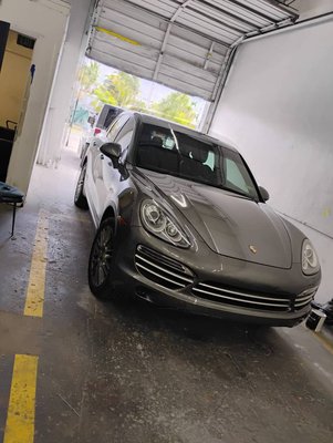 Porsche Cayenne — Before & After - Context — Porsche Cayenne arrived with dents and scratches on the front bumper, with touch-ups needed on the hood and fenders. Client goal: invisible repair and a perfect color match.
Our work — Removal of add-on parts, full masking (film + high-temp tape), sanding and local filler, high-build primer, finish sanding (P800), degreasing, spray-booth painting (waterborne basecoat to OEM color code + UHS clear coat), controlled bake, reassembly and panel alignment, light polish.
Result — Continuous reflections, clean panel gaps, factory-level color/gloss match. Turnaround 24–48 h.
12-month warranty on paint and labor.
Photos — Before (prep) / Process (masking & booth) / After (final result). Porsche Cayenne — Before & After - Context — Porsche Cayenne arrived with dents and scratches on the front bumper, with touch-ups needed on the hood and fenders. Client goal: invisible repair and a perfect color match.
Our work — Removal of add-on parts, full masking (film + high-temp tape), sanding and local filler, high-build primer, finish sanding (P800), degreasing, spray-booth painting (waterborne basecoat to OEM color code + UHS clear coat), controlled bake, reassembly and panel alignment, light polish.
Result — Continuous reflections, clean panel gaps, factory-level color/gloss match. Turnaround 24–48 h.
12-month warranty on paint and labor.
Photos — Before (prep) / Process (masking & booth) / After (final result).