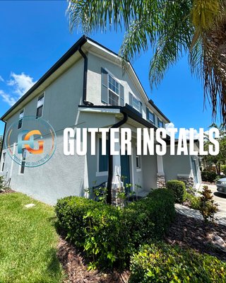 Seamless Gutter Installation - We offer metal seamless gutters of aluminum, copper or galvalume in 6″ or 7″ K-Style, Half Round and Box profiles.
Our materials provide cutting-edge quality to reduce environmental impact, are recyclable and come in over 25 colors as well Copper and faux copper options.