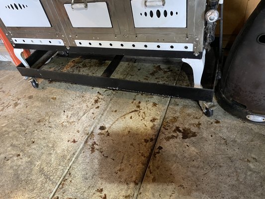 Rodent cleaning and sanitation - This proofing and sanitizing project took place in a 2 story barn. They had a bad infestation of field mice and roof rats. Rodent cleaning and sanitation - This proofing and sanitizing project took place in a 2 story barn. They had a bad infestation of field mice and roof rats.
