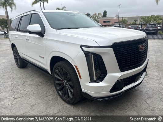 2025 Cadillac Escalade-V - 🚛 Just Shipped: 2025 Cadillac Escalade-V
From Stillwater, OK ➡️ San Diego, CA | Open Trailer Transport
We recently transported this stunning 2025 Cadillac Escalade-V, a powerhouse SUV known for its size, luxury, and performance. Given its weight and dimensions, moving a vehicle like this safely requires serious expertise — and our experienced drivers delivered flawlessly.
Whether it's a high-end SUV or a specialty vehicle, we handle every shipment with precision and care. 2025 Cadillac Escalade-V - 🚛 Just Shipped: 2025 Cadillac Escalade-V
From Stillwater, OK ➡️ San Diego, CA | Open Trailer Transport
We recently transported this stunning 2025 Cadillac Escalade-V, a powerhouse SUV known for its size, luxury, and performance. Given its weight and dimensions, moving a vehicle like this safely requires serious expertise — and our experienced drivers delivered flawlessly.
Whether it's a high-end SUV or a specialty vehicle, we handle every shipment with precision and care.
