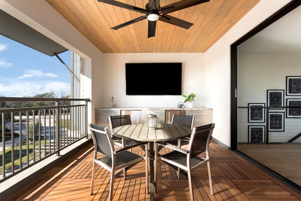URBAN OASIS - Urban Living URBAN OASIS - Urban Living