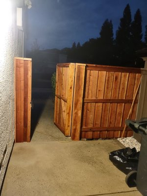 New fence and gate installation - This is a new project 2023 Install new fence and gate.
We did this project in 1 day
- Removal old fence and gate, preparation the place for installation of new fence
- Purchase and delivery new material
- Installation new fence and gate New fence and gate installation - This is a new project 2023 Install new fence and gate.
We did this project in 1 day
- Removal old fence and gate, preparation the place for installation of new fence
- Purchase and delivery new material
- Installation new fence and gate